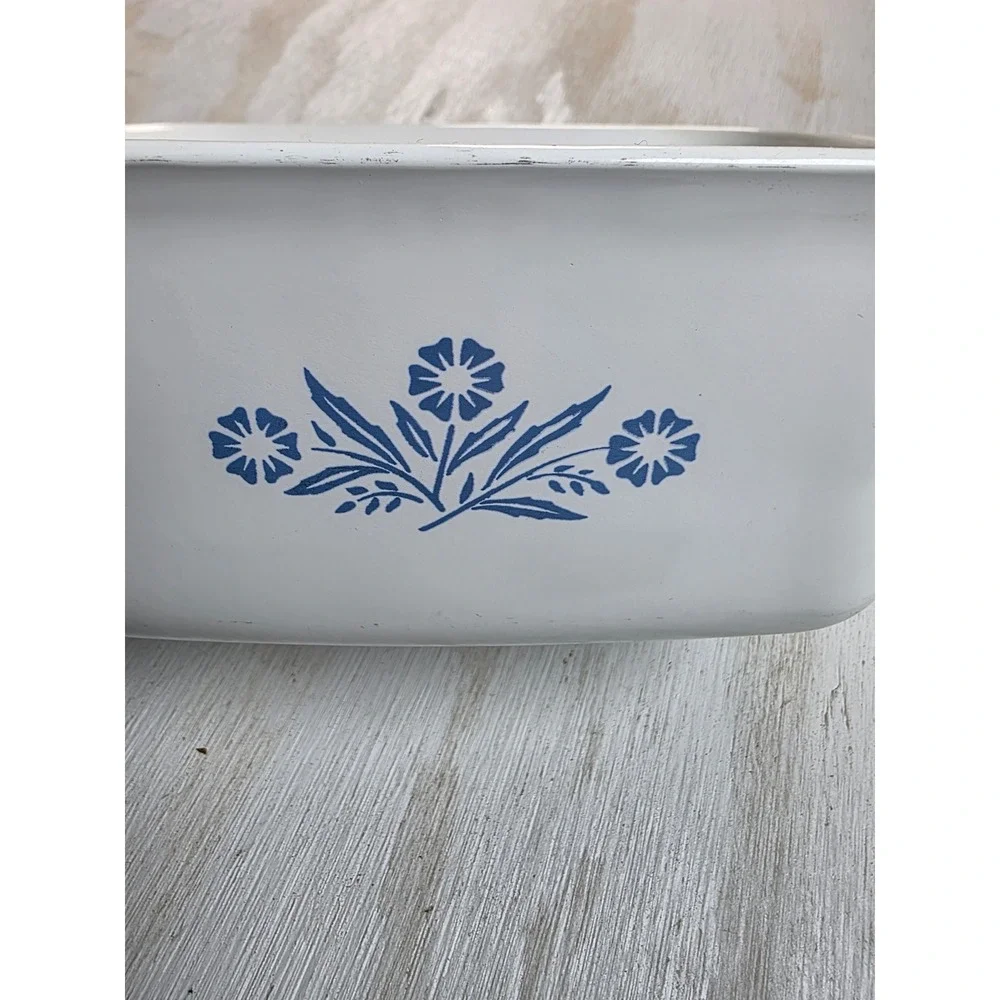 Vintage Corning Ware P-4-B Blue Cornflower Casserole Dish 1.5 QT Made in USA